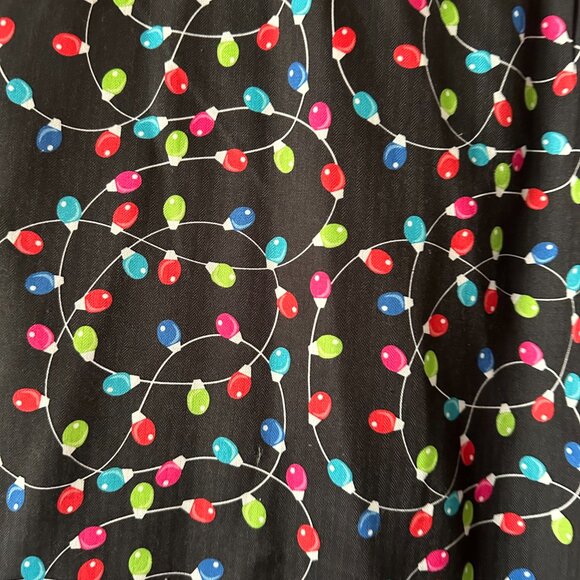 George Long-Sleeve Button Down Holiday Shirt (Men's Medium) - Picture 5 of 5